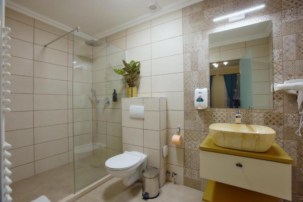 Hotel Imperium Botiz Zewnętrze zdjęcie